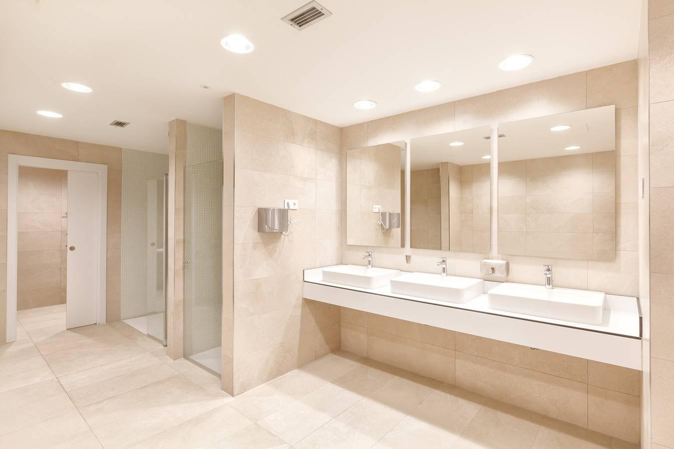 Luxe Appartement met 3 Slaapkamers met Uitzicht op de Bergen, Zwembad in La Resina, Estepona, Spanje voor 6 personen foto 24