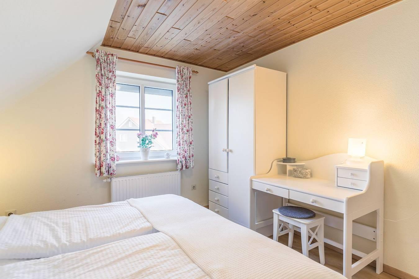 Vakantiehuis met 3 slaapkamers en terras in Büsum, Dithmarschen, Duitsland voor 6 personen foto 20
