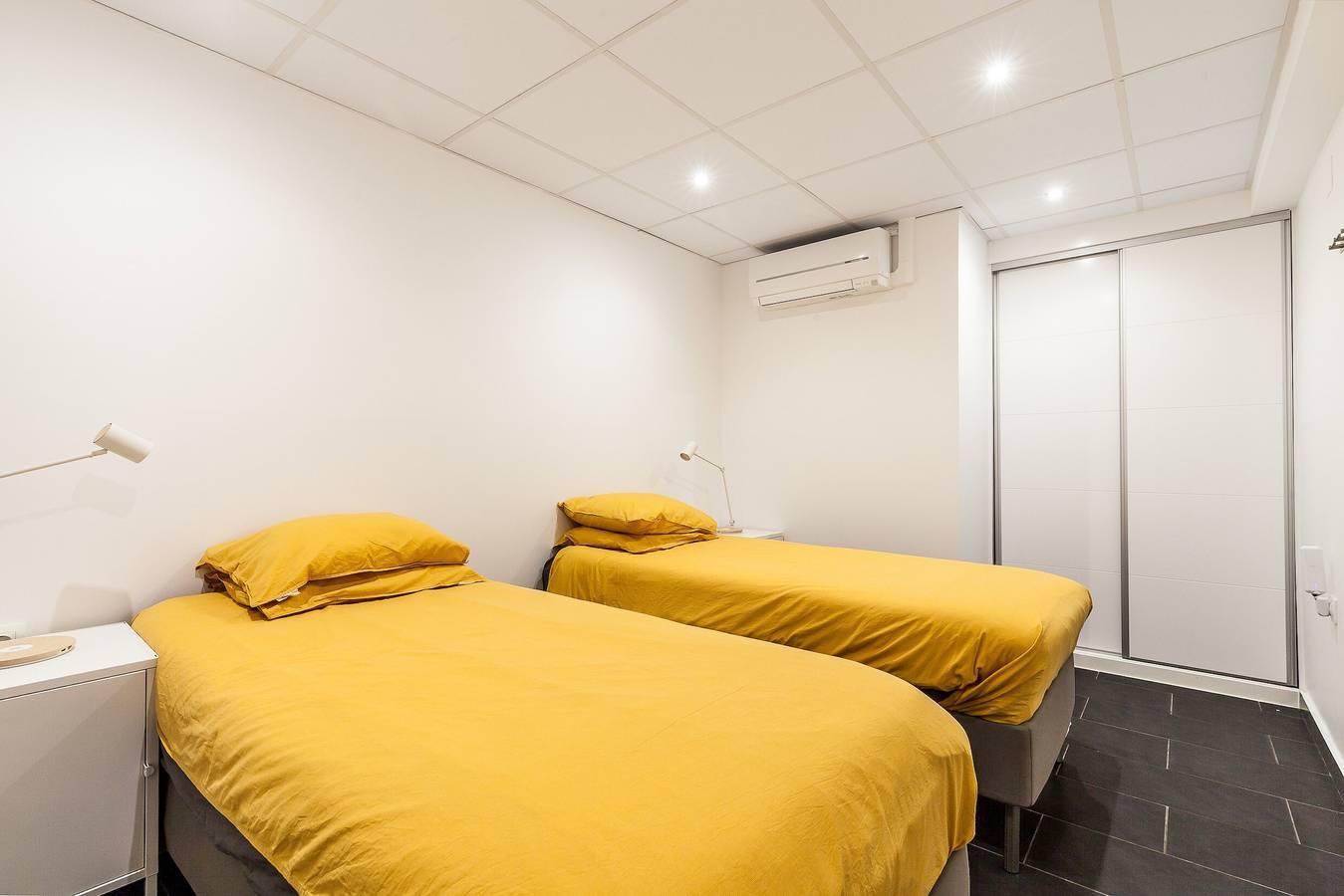 Villa "Casa Bos Orange" met Buitenzwembad en Whirlpool in Santa Pola, Costa Blanca, Spanje voor 16 personen foto 21