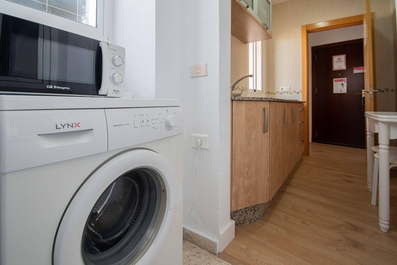 Vakantieappartement met balkon/terras in Playa La Victoria, Cádiz, Spanje voor 4 personen foto 23