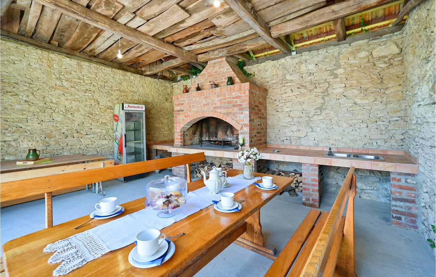 Charmant appartement met zwembad en terras, op 1,5 km van de rivier de Lonja in Varaždin, Kroatië voor 10 personen foto 20