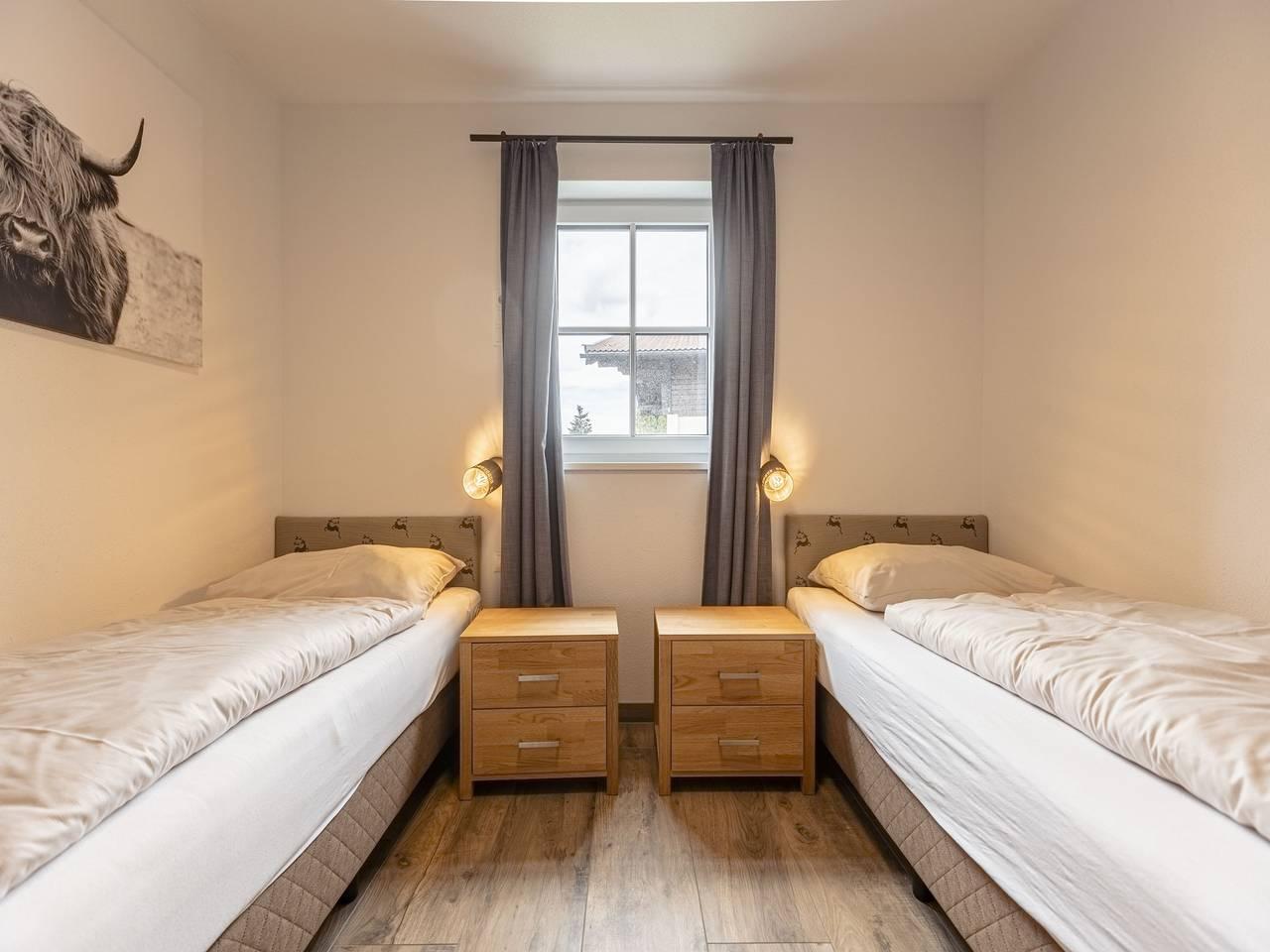 Luxe chalet met prive sauna, nabij een zwemmeer in Uttendorf, Pinzgau, Oostenrijk voor 10 personen foto 24