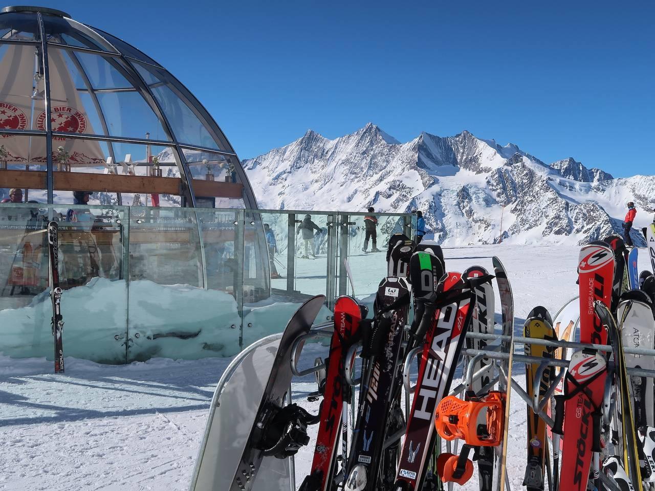 Vakantiehuis met binnenzwembad en zwembad in Saas-Balen, Walliser Alpen, Zwitserland voor 4 personen foto 24