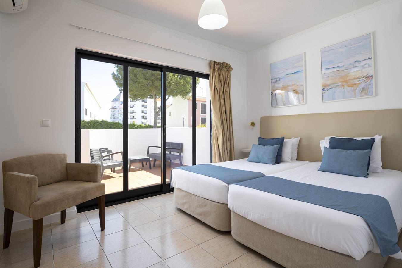 Vakantieappartement in Quarteira, Portugal voor 4 personen foto 2