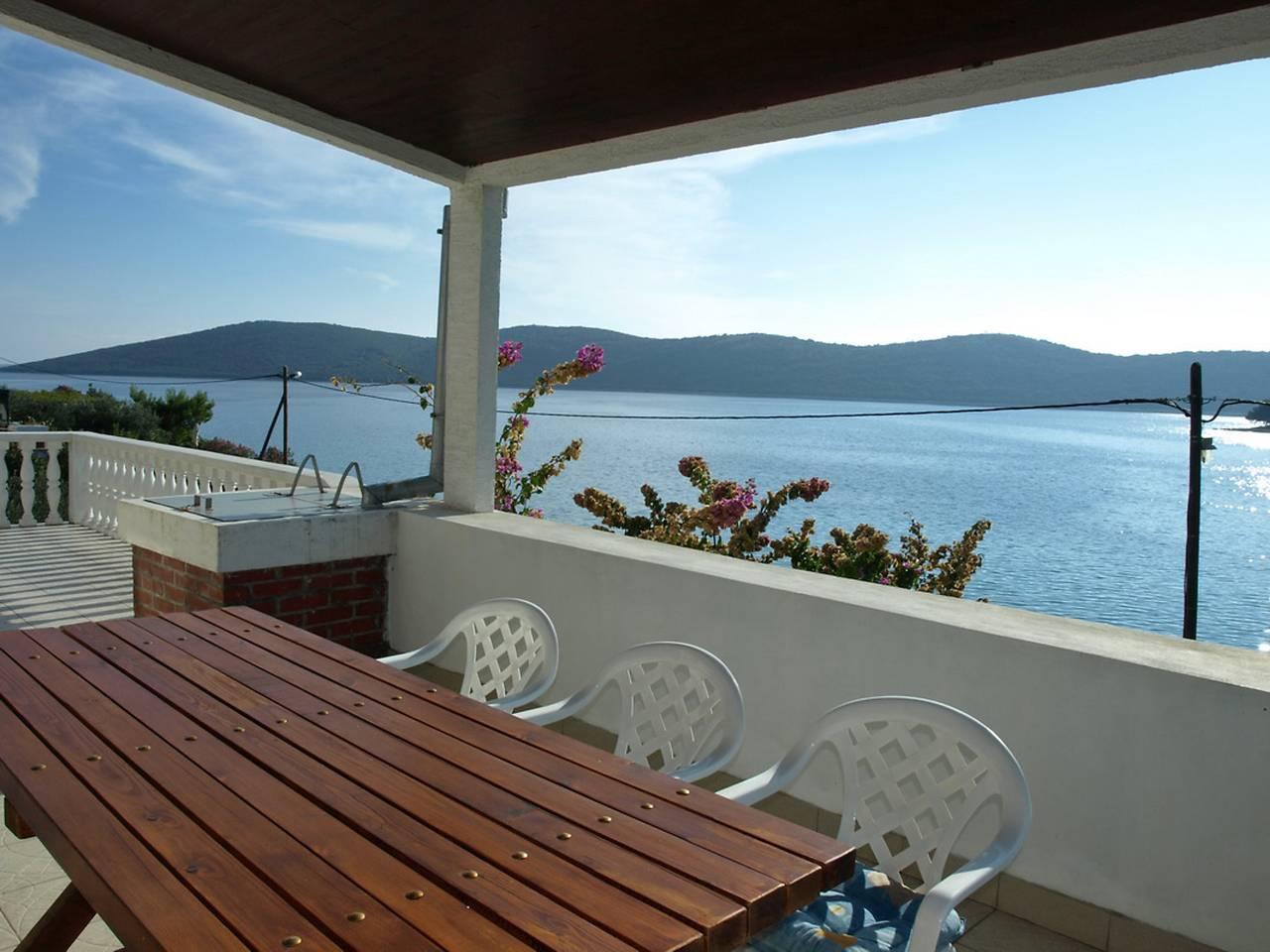 Vakantieappartement in Otok Molat, Kroatië voor 7 personen foto 2
