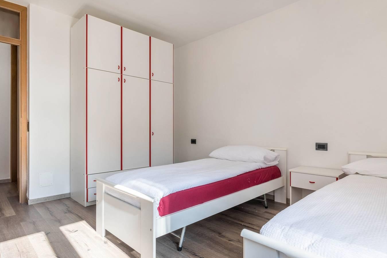 Appartement "Dorsino" met Uitzicht op de Bergen, Balkon in San Lorenzo in Banale, Dorsino, Italië voor 6 personen foto 23