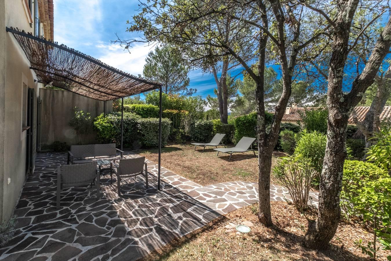 414* Maison De Hameau in Var, Frankrijk voor 6 personen foto 21