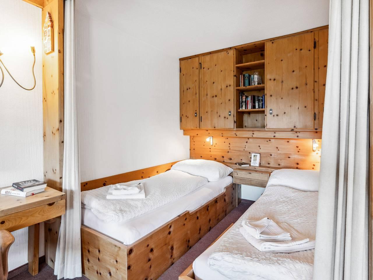 Vakantieappartement met sauna en binnenzwembad in Flüelapass, Davos, Zwitserland voor 4 personen foto 8