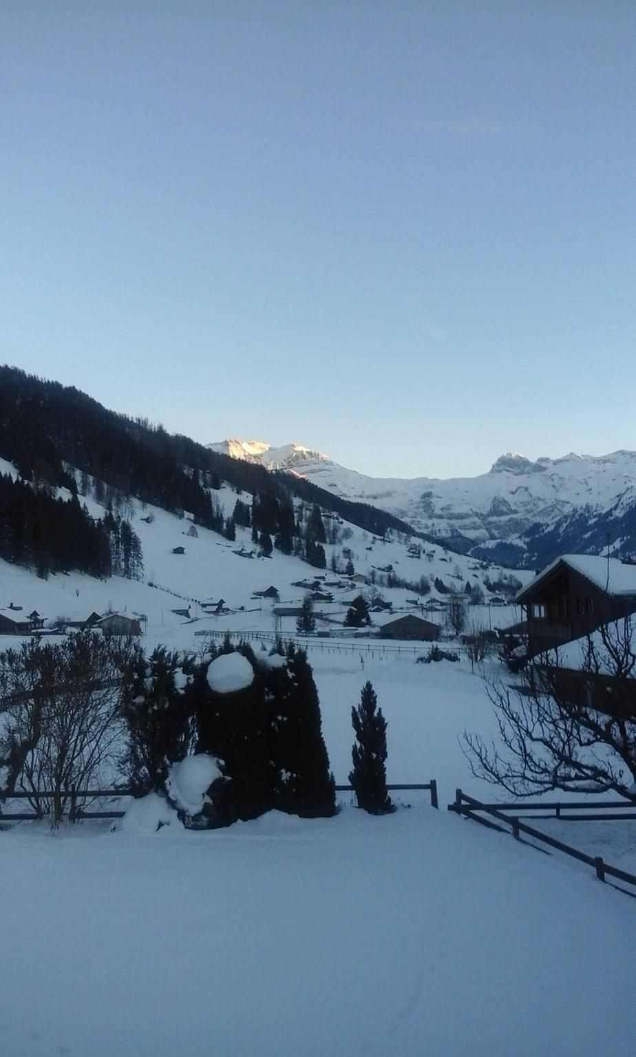 Vakantieappartement met balkon in Matten (St. Stephan), St. Stefan, Zwitserland voor 5 personen foto 24