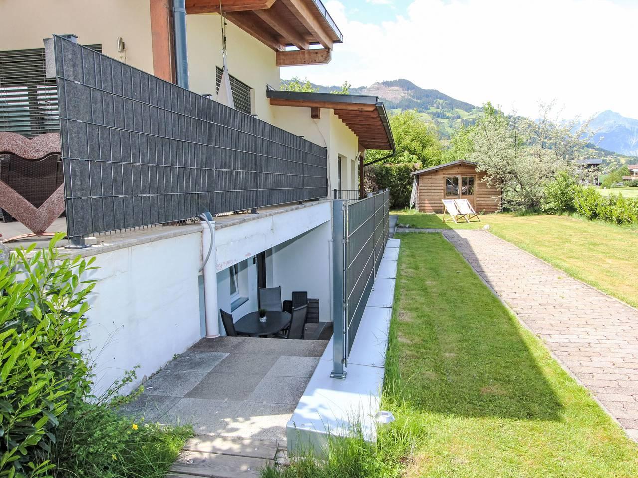 Vakantieappartement met binnenzwembad en zwembad in Tux Alps, Fügen, Oostenrijk voor 4 personen foto 21