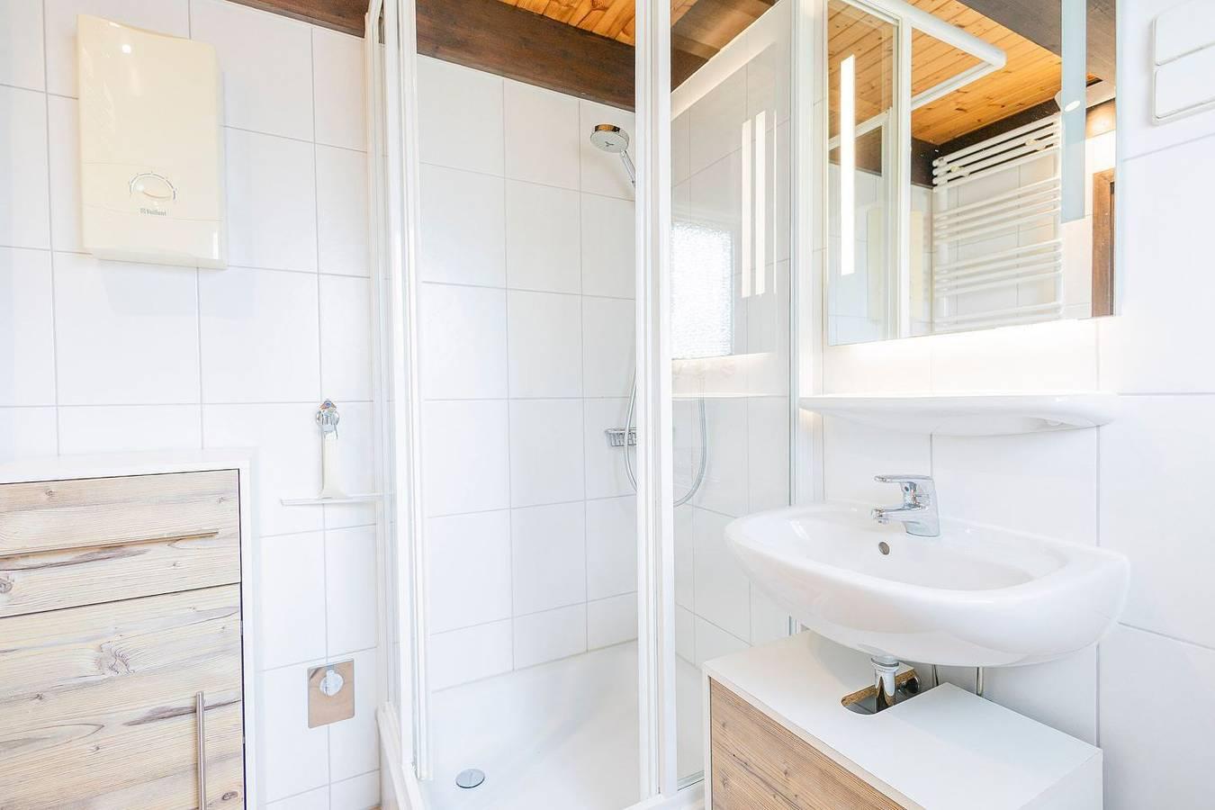 Vakantiehuis met 2 slaapkamers en terras in Immenstaad am Bodensee, Duitsland voor 4 personen foto 22