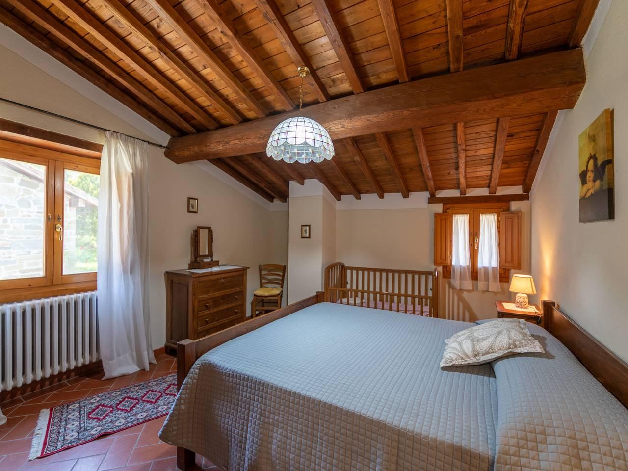 Podere Le Coste in Loro Ciuffenna, Valdarno, Italië voor 12 personen foto 23