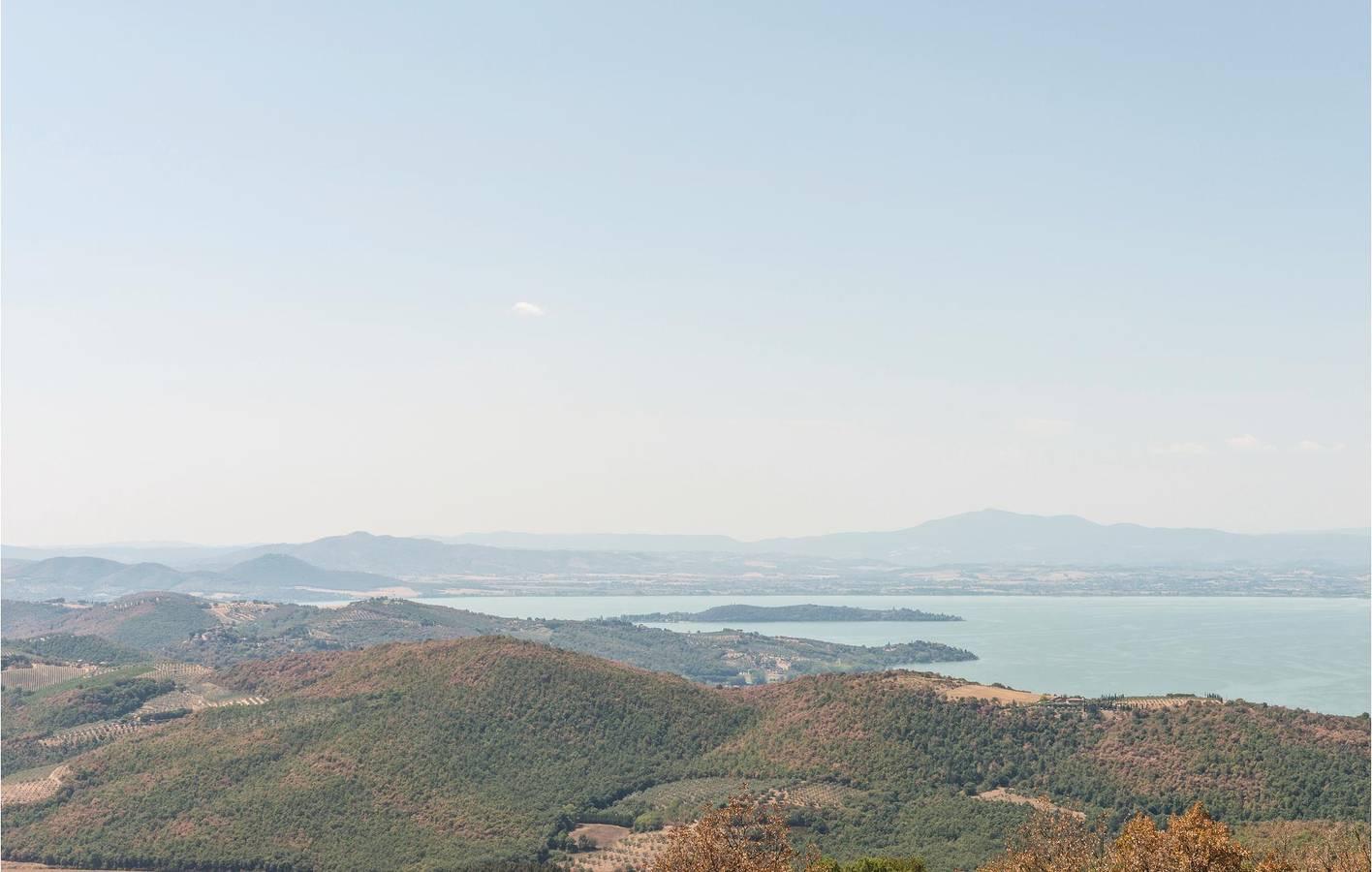 Retraite aan het zwembad bij het Lago Trasimeno in Magione, Italië voor 10 personen foto 24