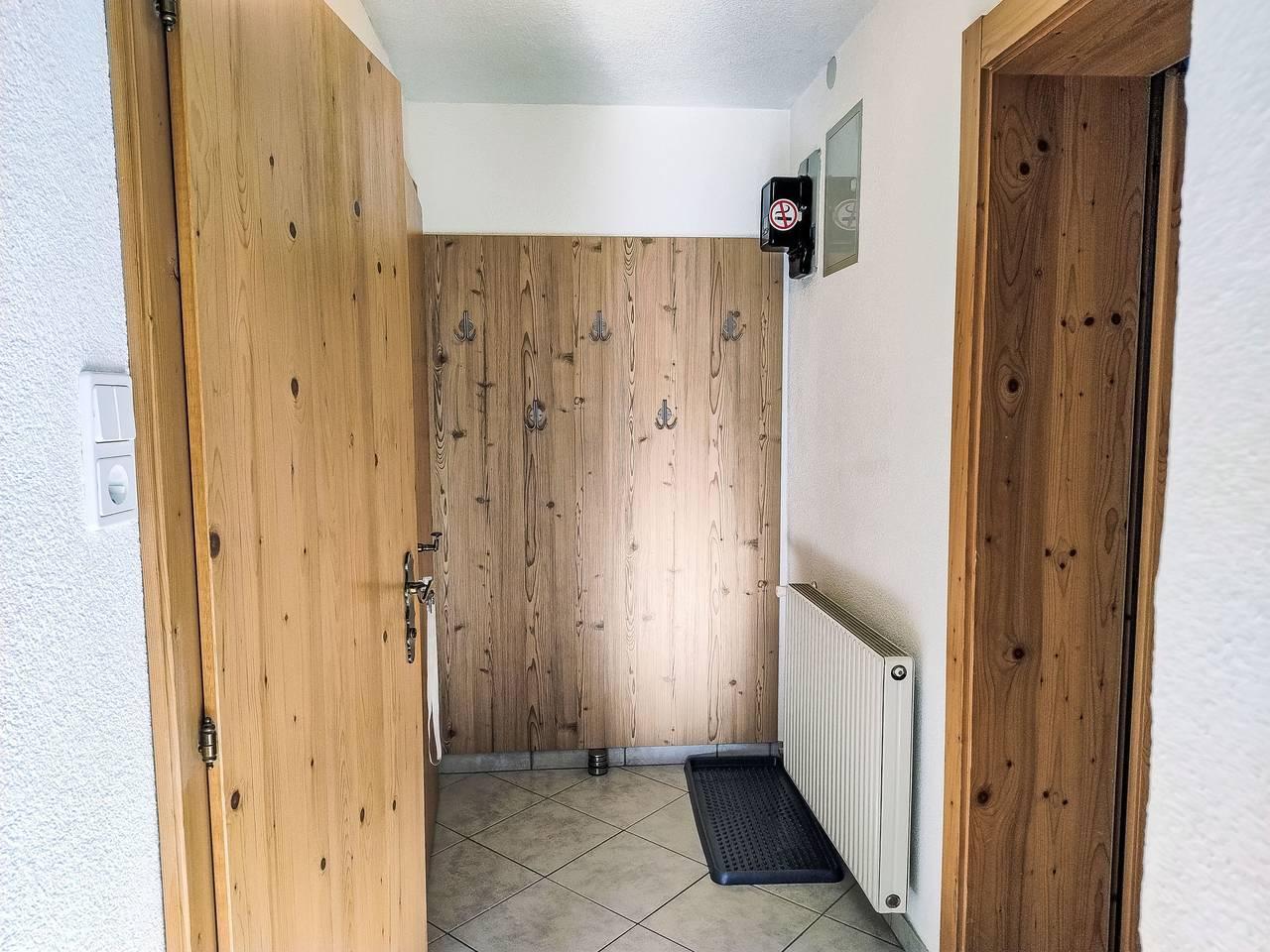 Vakantieappartement met binnenzwembad en zwembad in Tux Alps, Fügen, Oostenrijk voor 4 personen foto 19