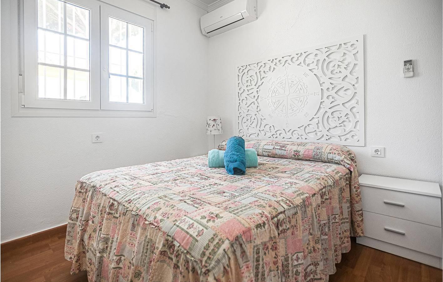 Oase aan het zwembad: AC, Parkeren, WiFi, Grill in Playa La Barrosa, Chiclana de la Frontera, Spanje voor 6 personen foto 19