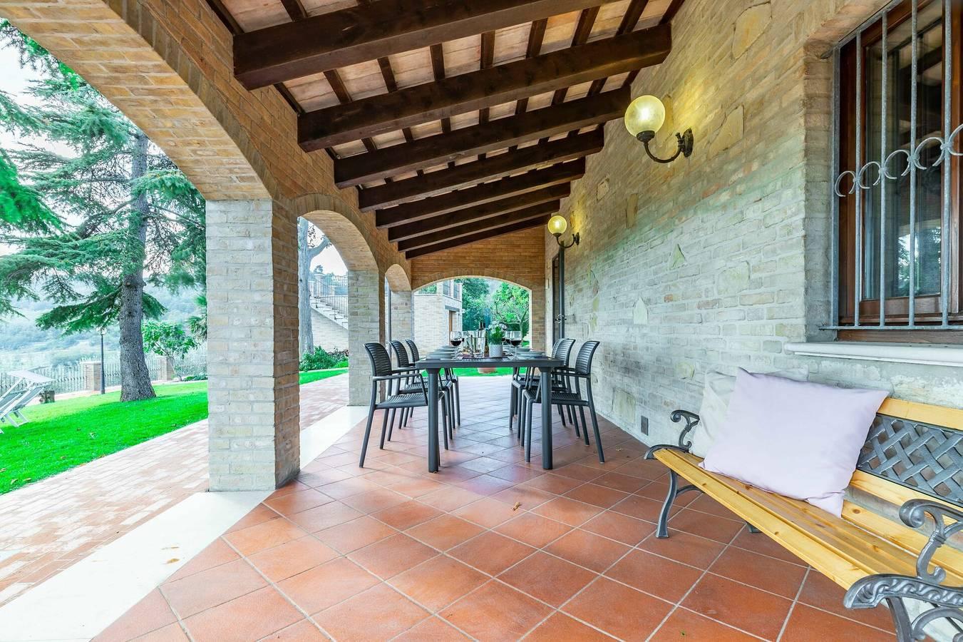 Villa met terras in Pesaro, Valle del Metauro, Italië voor 10 personen foto 20