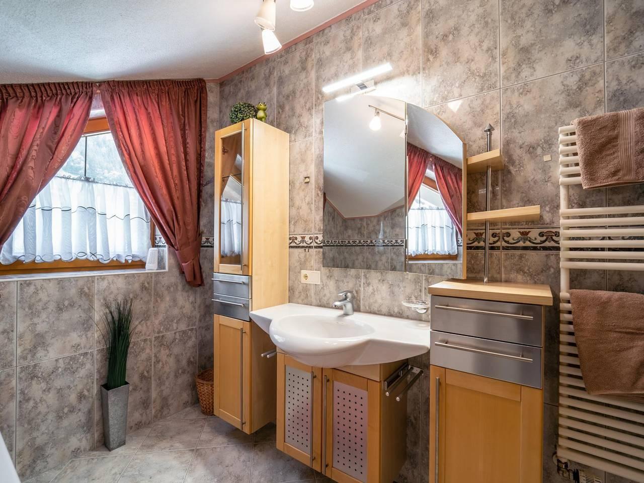 Appartement met balkon in Ramsau im Zillertal, Bezirk Schwaz, Oostenrijk voor 6 personen foto 22