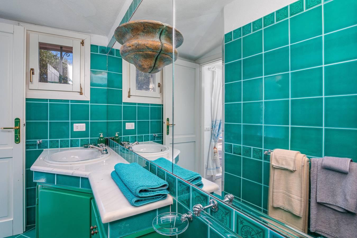 Appartement 'Bella Vista Marinella 2' met zeezicht, terras, airco in Porto Rotondo, Olbia, Italië voor 4 personen foto 20