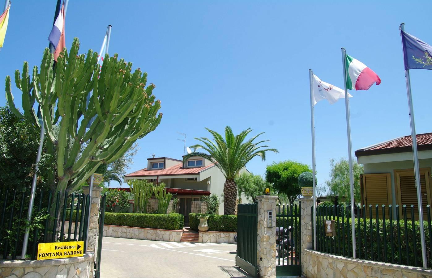 Vakantieappartement met zwembad en speeltuin in Mazzaforno, Cefalù (Gemeente), Italië voor 2 personen foto 23