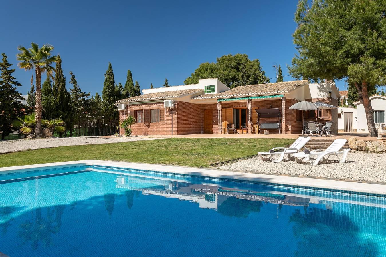 Vakantiehuis in Busot, Spanje voor 5 personen