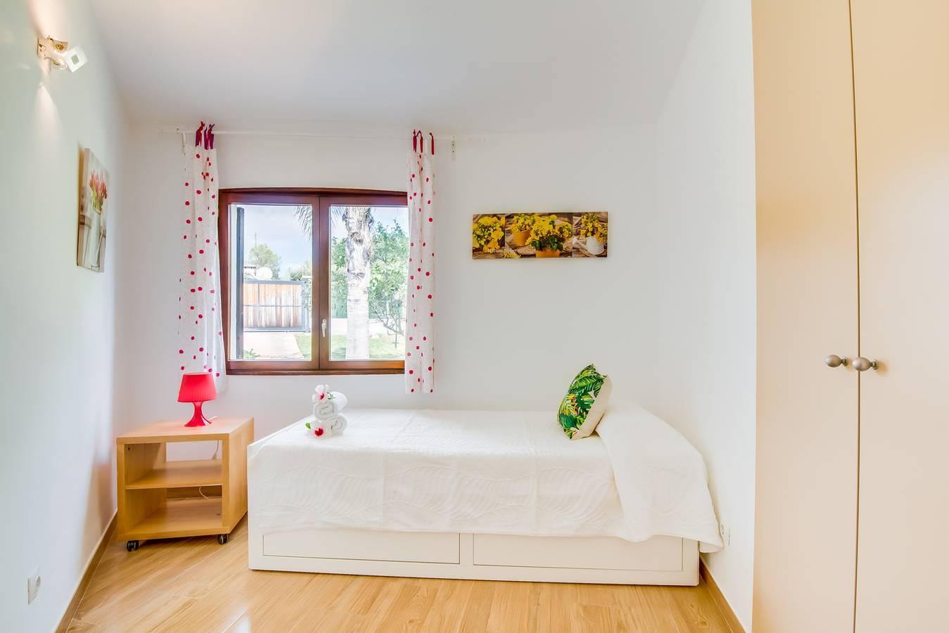 Casa Pequeña in Raiguer, Spanje voor 3 personen foto 21