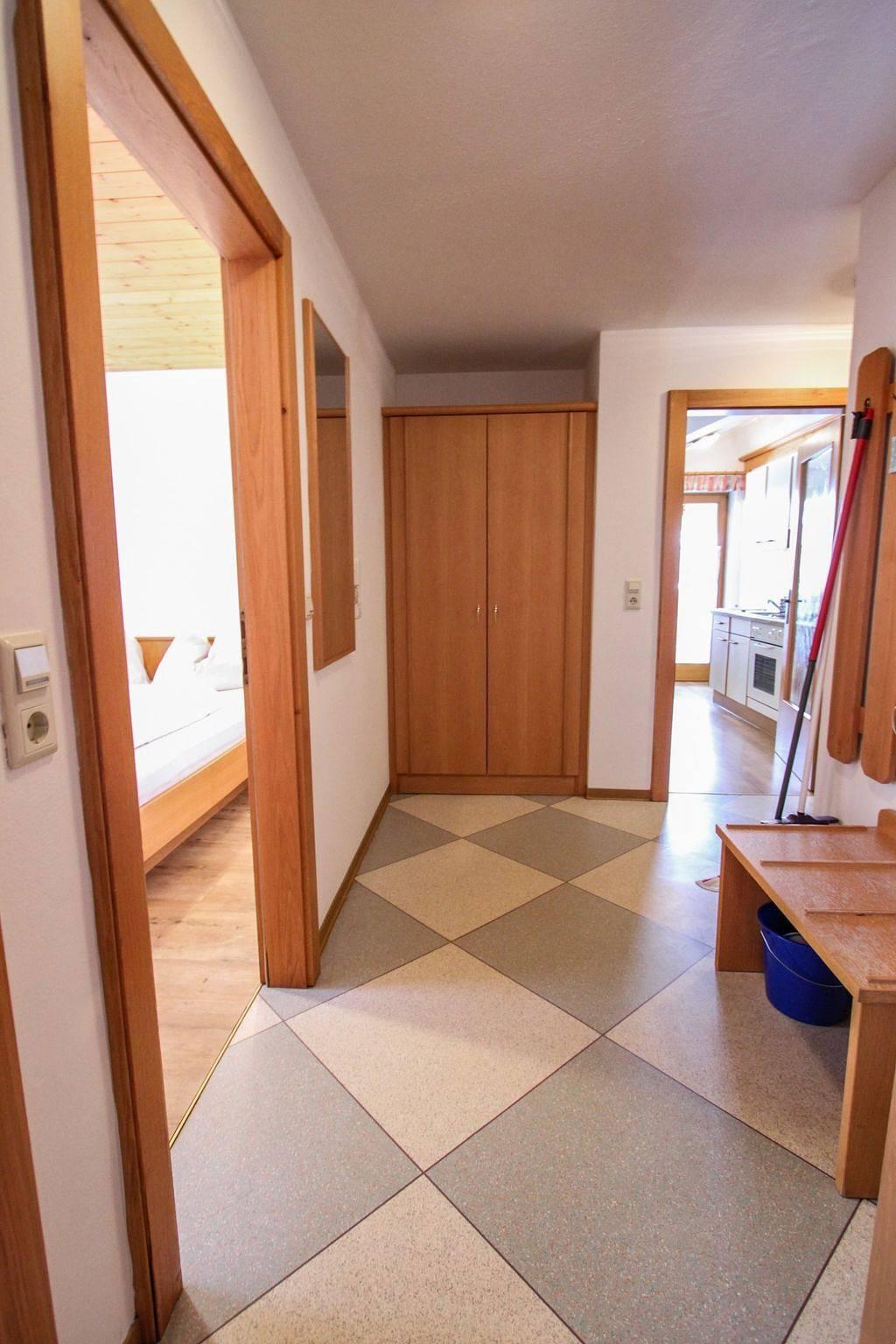 Voithofer met 2 slaapkamers en balkon in Königsleiten, Pinzgau, Oostenrijk voor 6 personen foto 16
