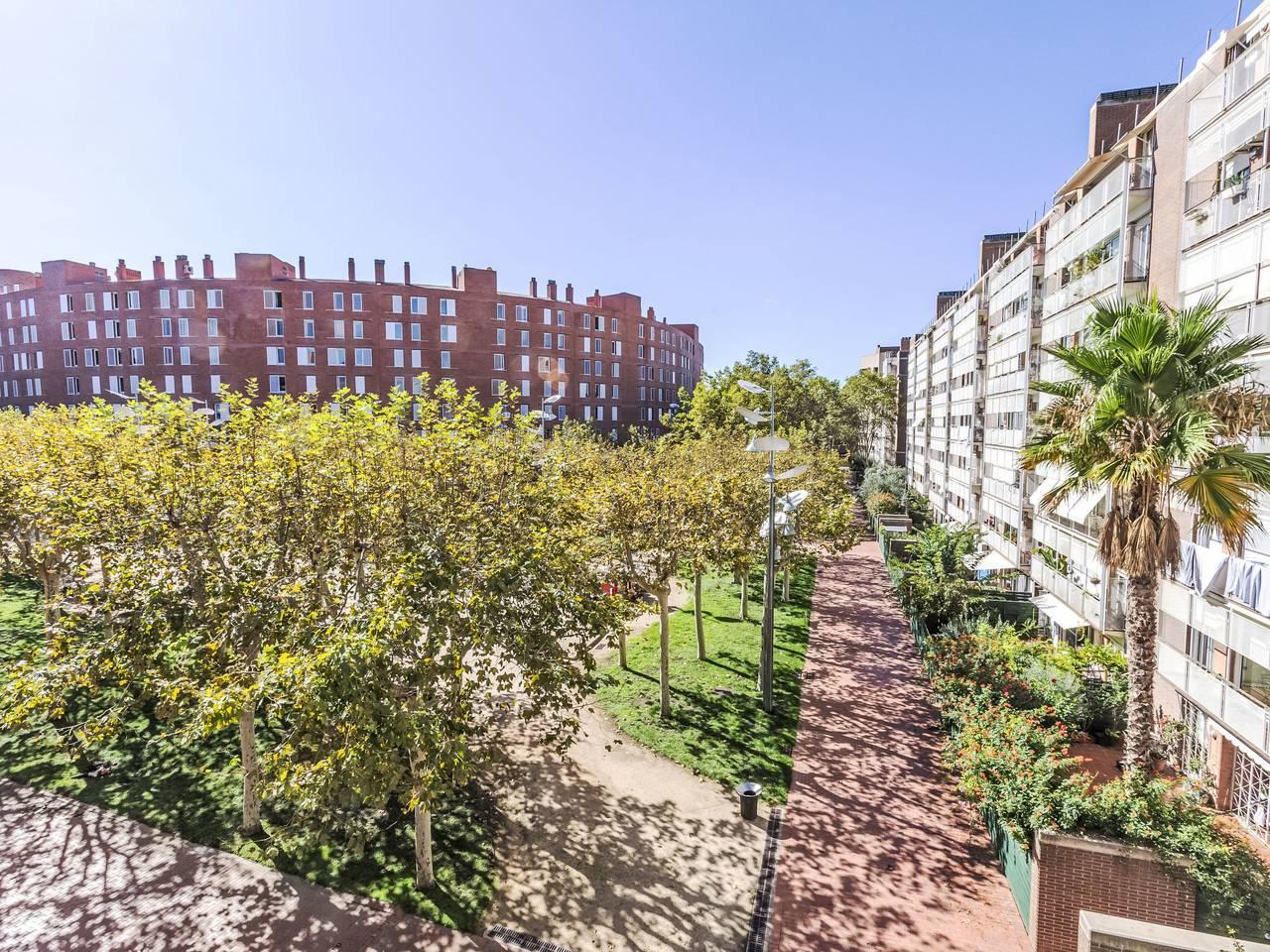 Vila Olimpica Sant Marti in Barcelona Centre, Barcelona, Spanje voor 4 personen foto 20