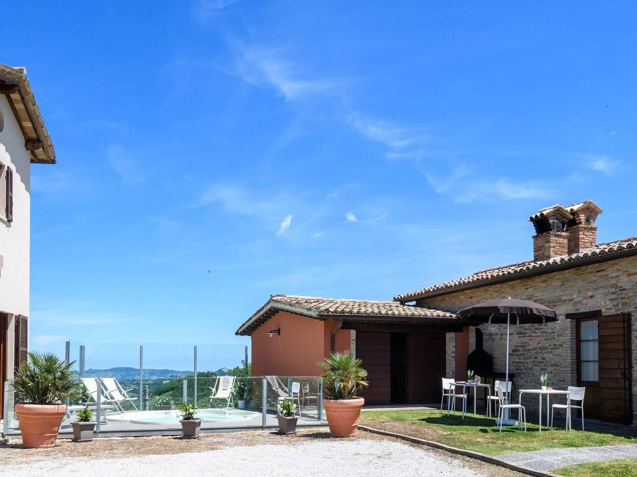 Landhuis in Sant'Angelo in Sant'Angelo in Vado, Valle del Metauro, Italië voor 2 personen foto 21