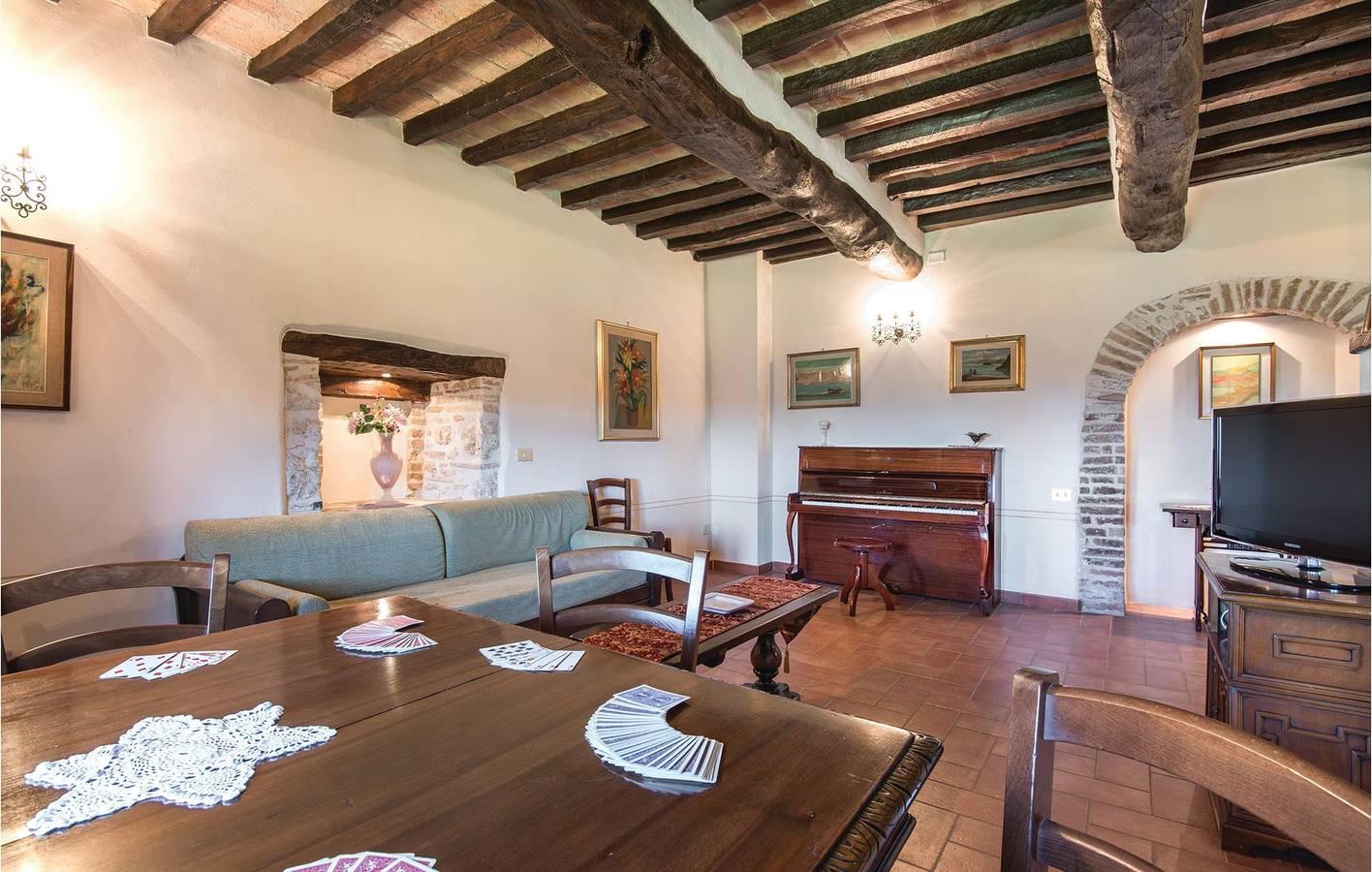 400 sqft Appartement met Zwembad & Parkeerplaats in Narni, Provincie Terni, Italië voor 17 personen foto 19
