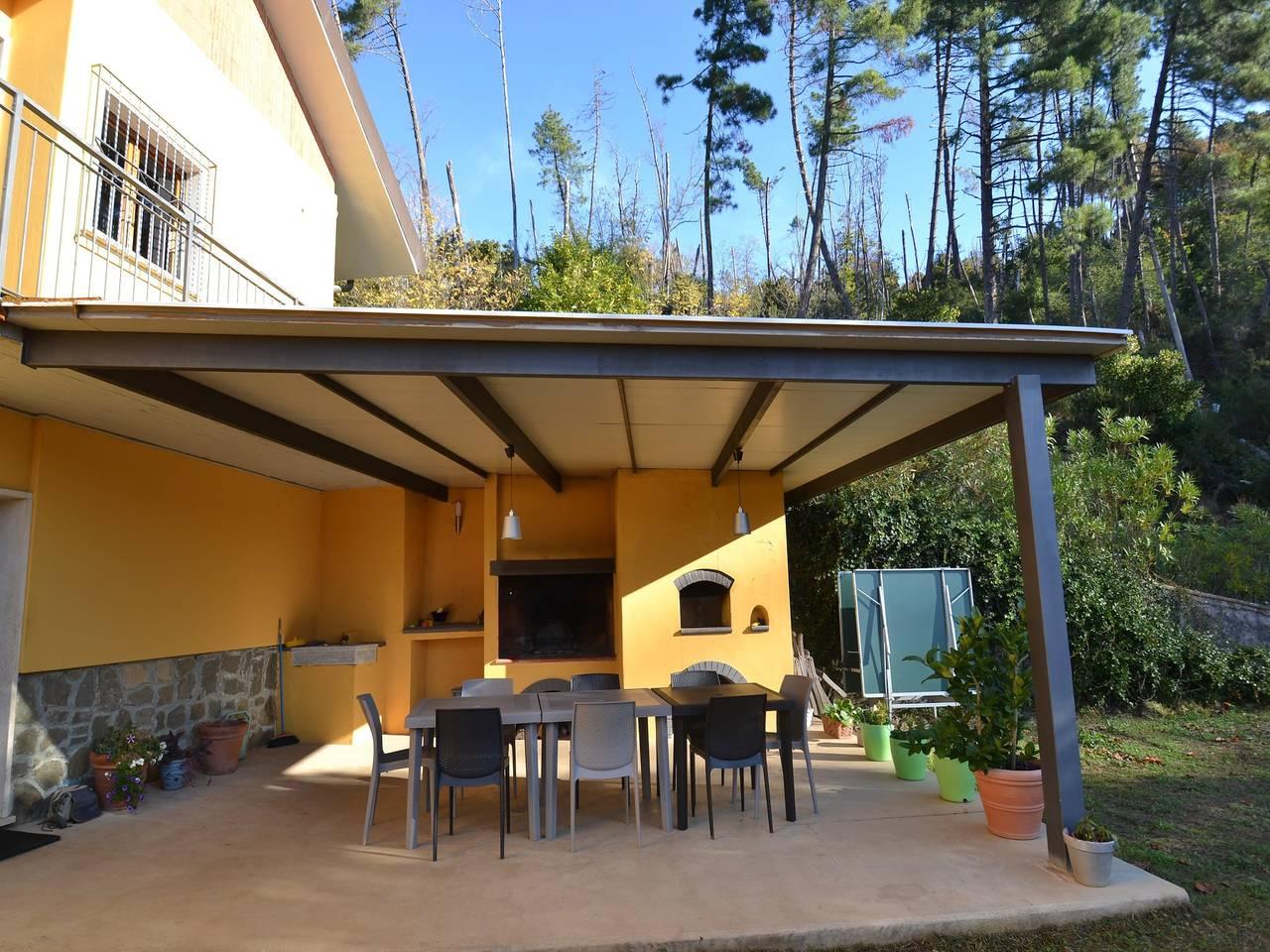 Vakantiehuis in Pescia, Italië voor 12 personen foto 2