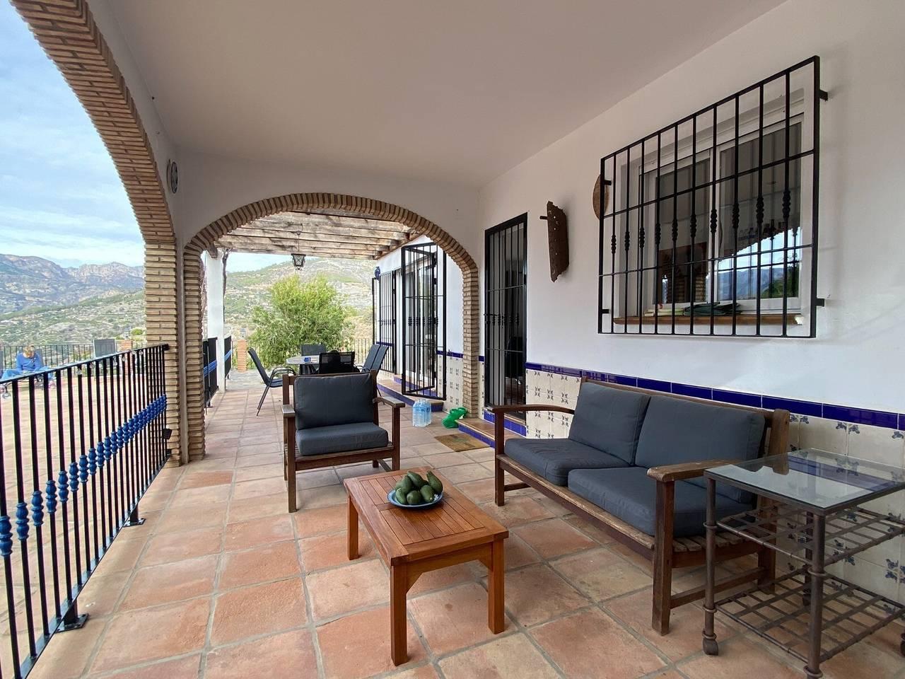 Villa Casa Cristina met uitzicht op de bergen, zwembad, tuin in Jete, Cordillera Penibética, Spanje voor 7 personen foto 23