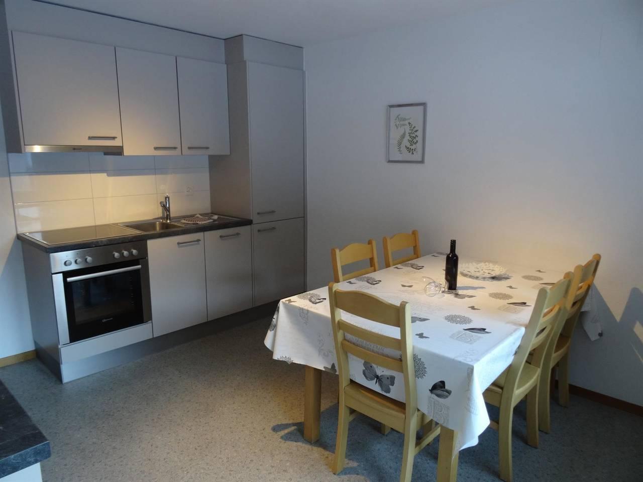 Apartments Carmena met 2 slaapkamers en balkon in Saas-Balen, Walliser Alpen, Zwitserland voor 5 personen foto 24