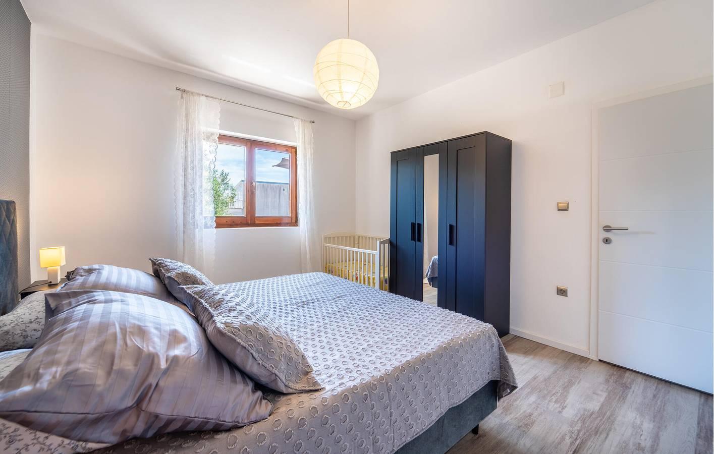 Gezellig appartement met 2 slaapkamers, zwembad, terras en op 900 in Drage (Pakoštane), Zadar, Kroatië voor 6 personen foto 20