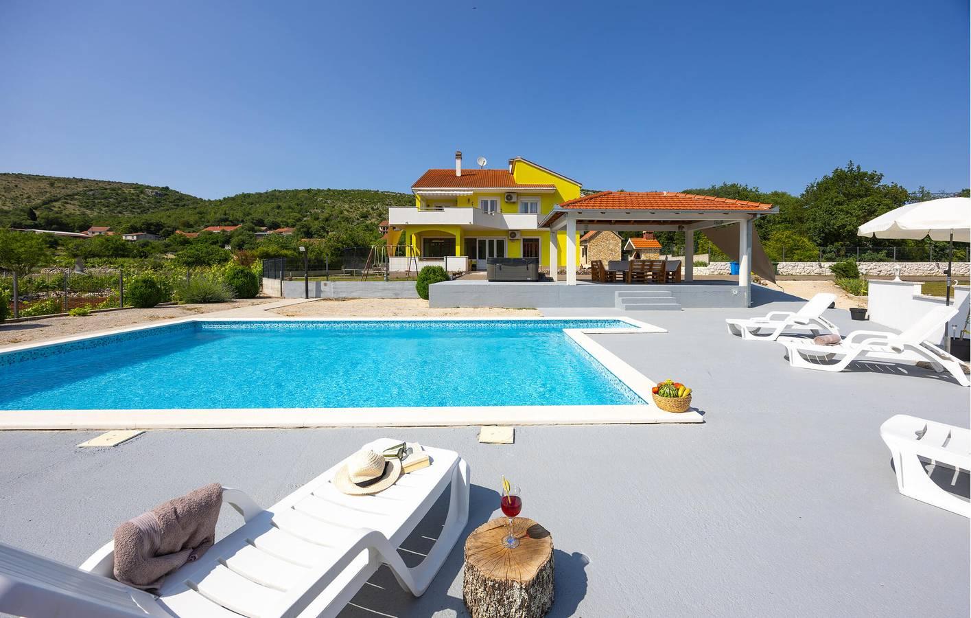 Vakantiehuis in Split-Dalmatië, Kroatië voor 12 personen foto 13