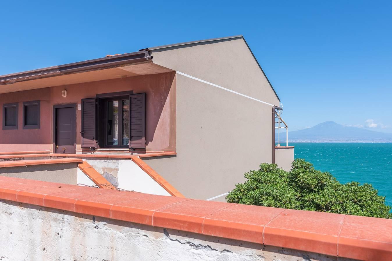 Appartement "La terrazza sul Mare" met zeezicht, terras in Costa Saracena, Augusta (Gemeente), Italië voor 5 personen foto 25