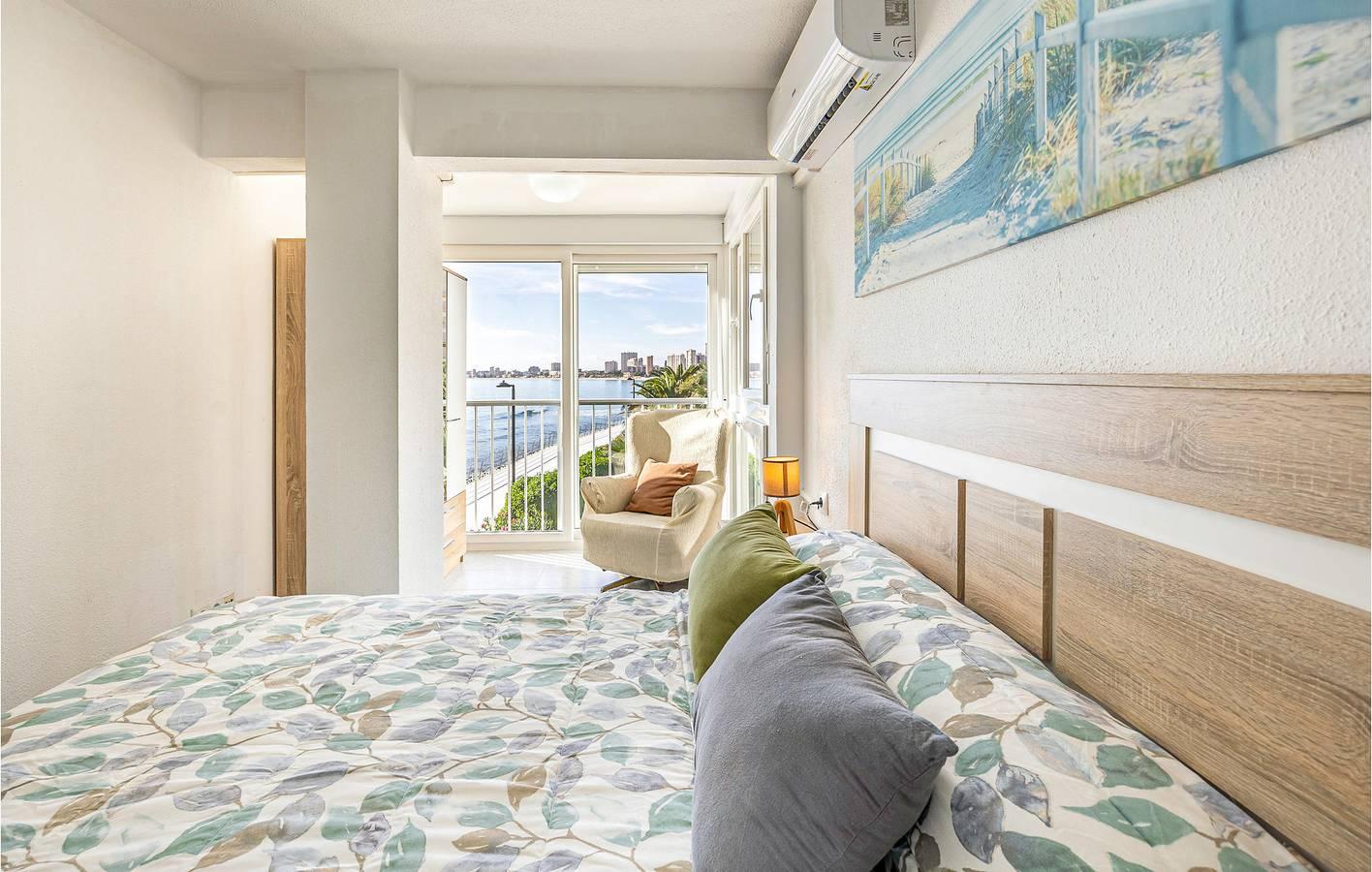 Appartement aan het strand in Platja de l'Horta-Mutxavista (San Juan Playa), El Campello, Spanje voor 6 personen foto 23