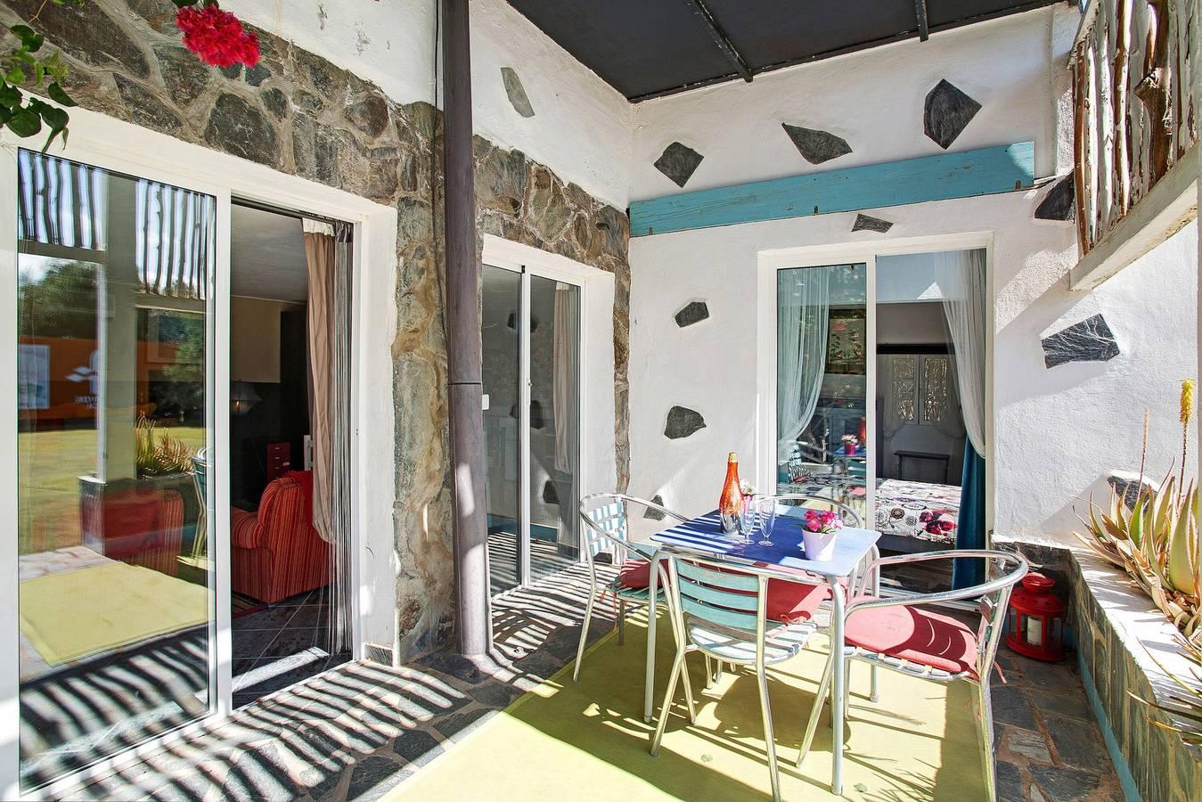 Finca Fani 3 met bergzicht, gedeeld zwembad, wifi, terras in Agüimes, East Gran Canaria, Spanje voor 3 personen foto 22