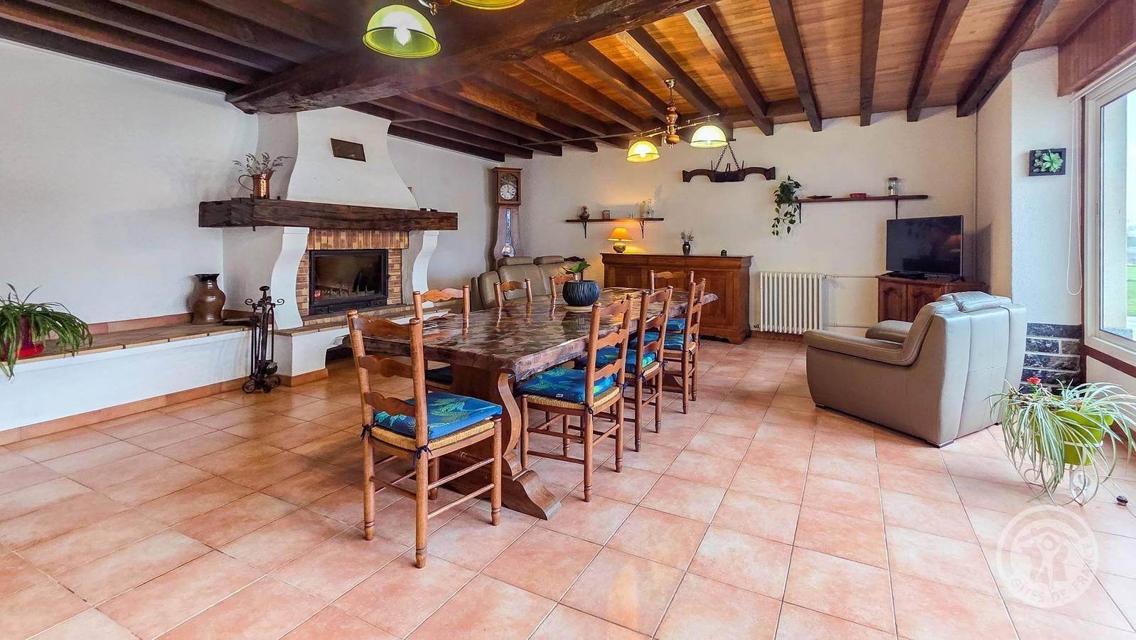 Vakantiehuis in Pinas, Frankrijk voor 10 personen foto 3