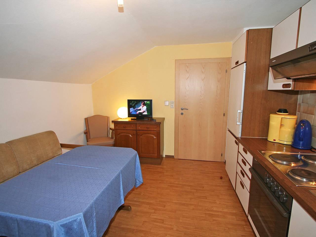 Sonnenheim met 2 slaapkamers en binnenzwembad in Mayrhofen, Zillertaler Alpen, Oostenrijk voor 4 personen foto 8