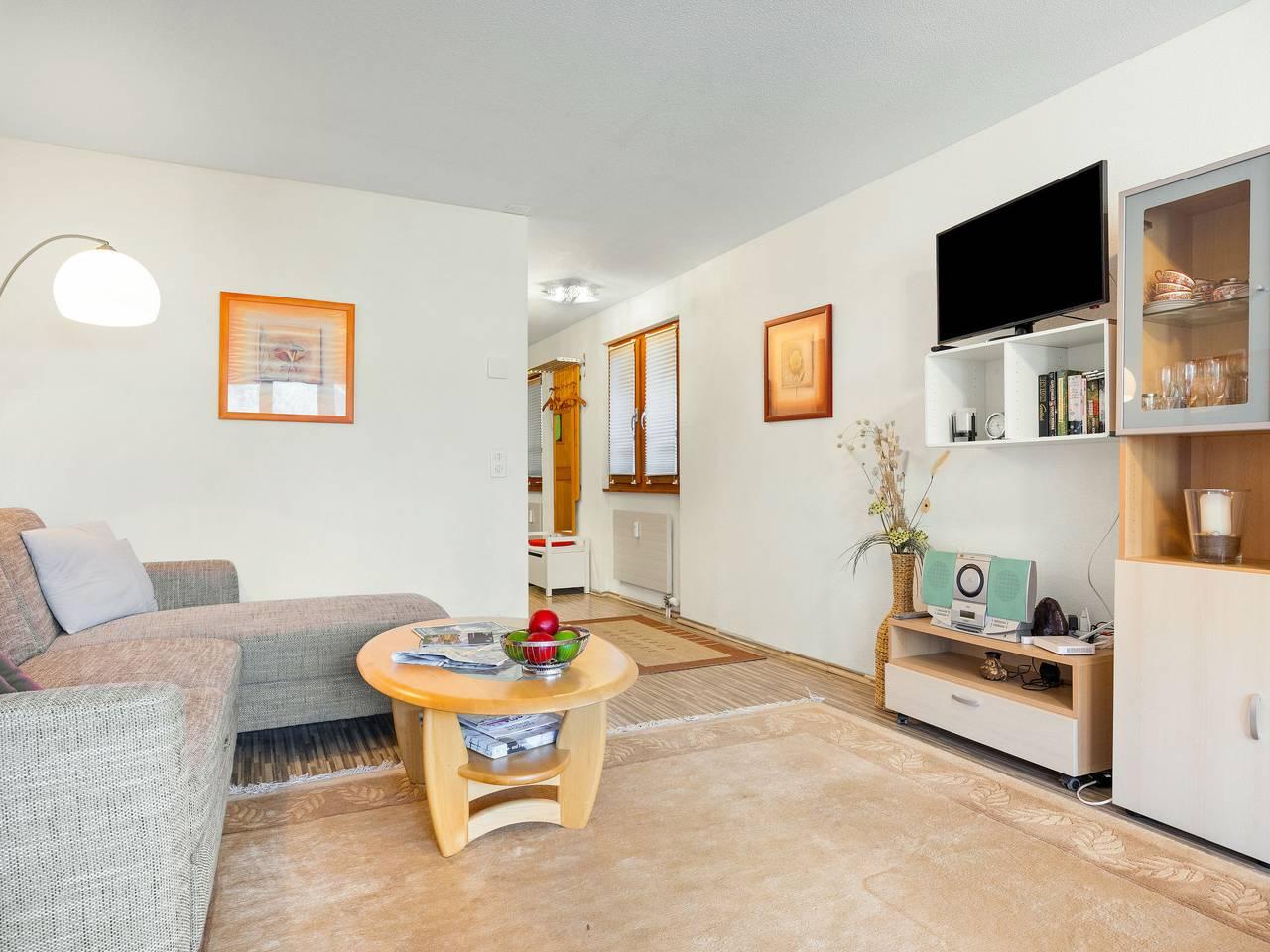 Vakantieappartement met speeltuin en 1 slaapkamer en balkon in Ernen, Aletsch Arena, Zwitserland voor 2 personen foto 7