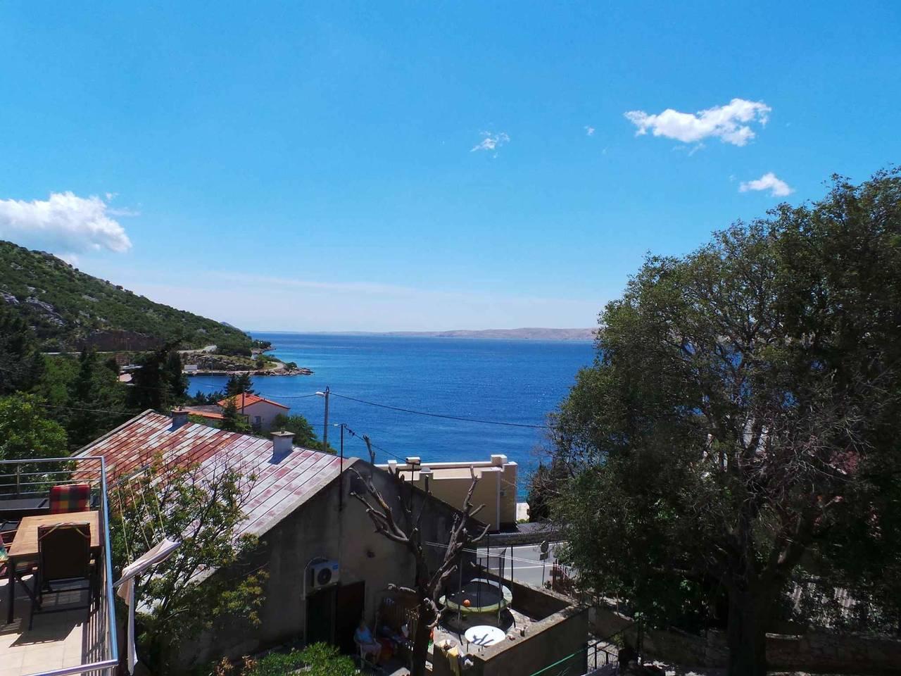 Vakantiewoning met zeezicht op 50 meter van het strand in Karlobag, Kroatië voor 4 personen foto 21