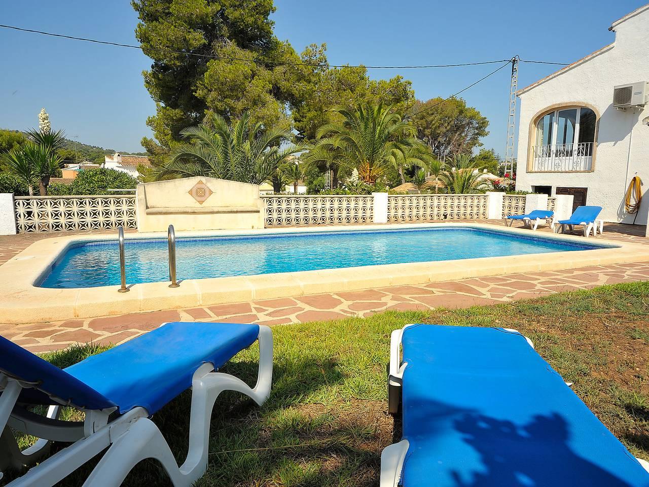 Vakantiehuis met privézwembad en zwembad in El Tossalet, Jávea, Spanje voor 6 personen foto 19