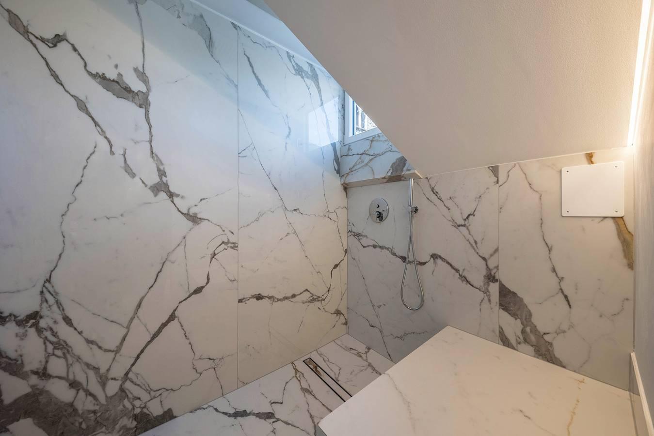 Appartement 'App 301 Palazzo Cavour' met uitzicht op de bergen in Centro-Piani-Rencio, Bozen, Italië voor 4 personen foto 24