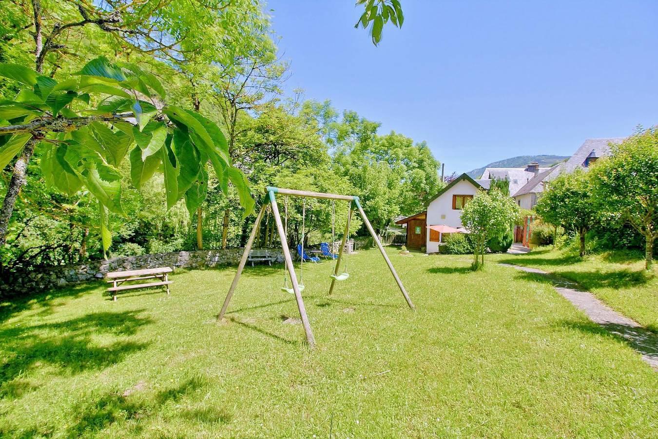Vakantiehuis in Cadéac, Frankrijk voor 6 personen foto 2