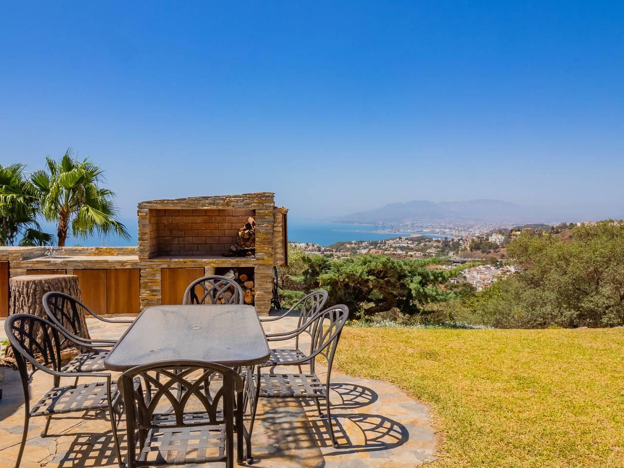 Cubo's Mountain Bayview Luxury Villa in Málaga (Este), Malaga, Spanje voor 12 personen foto 19