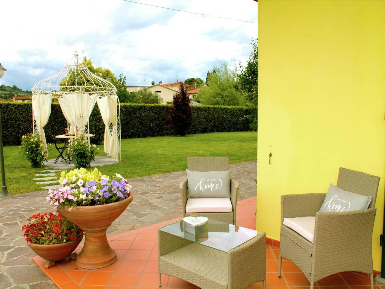 Villa in Montecarlo met Zwembad in Montecarlo (Toscane), Provincie Lucca, Italië voor 10 personen foto 21