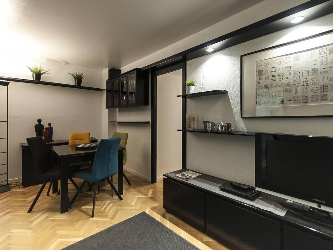 Vakantieappartement met zwembad en airconditioning in Barcelona, Barcelonès, Spanje voor 8 personen foto 19