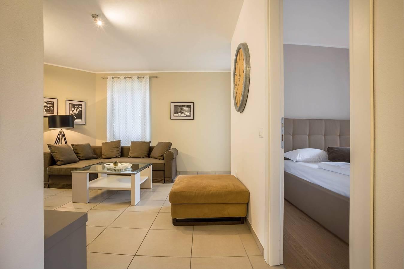 Appartement 'La Villa Tesoro' met Uitzicht op het Meer, Gedeeld in Tignale, Garda Bergen, Italië voor 6 personen foto 23