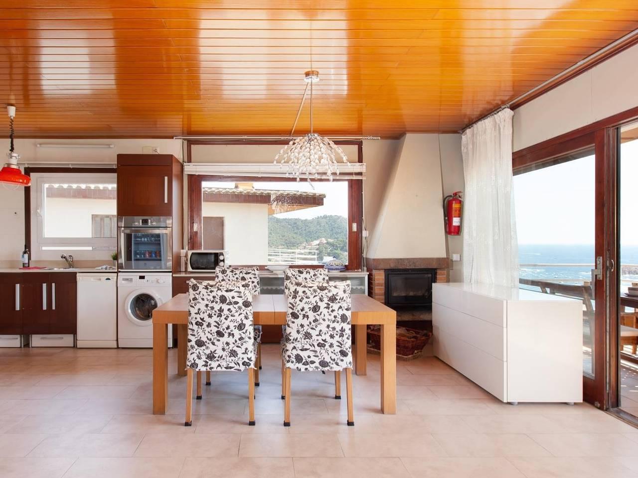Vakantieappartement met terras in Tossa de Mar, Costa Brava, Spanje voor 6 personen foto 23