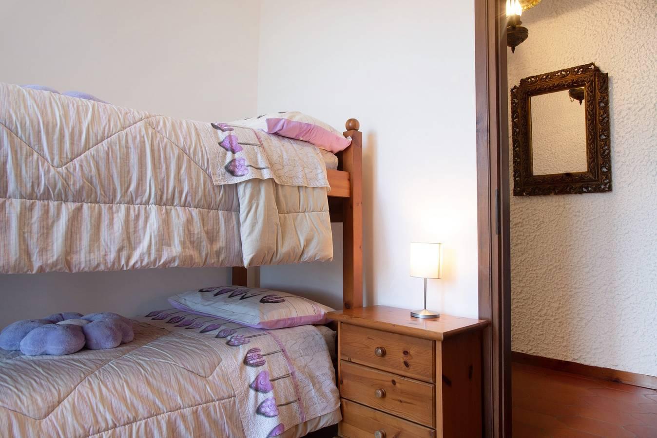 Huisdiervriendelijk vakantiehuis "Villa Olga Lago in Castello Valtravaglia, Castelveccana, Italië voor 6 personen foto 19